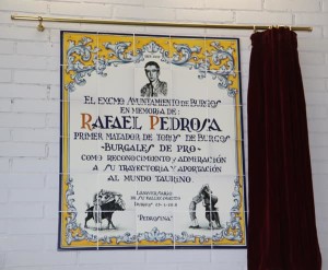 Azulejo en recuerdo a Rafael Pedrosa