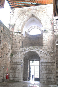 Interior de la espadaña del Monasterio de San Juan