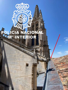 Dron estrellado en la Catedral