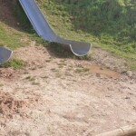 Desperfectos en parques y bancos de la zona sur