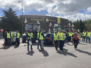 TRactorada Uccl (2)