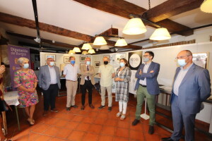 Inauguración de la exposición 'Miguel Delibes y Diario de Burgos' en la sede de la Asociación 'Las Calzas de Villadiego'