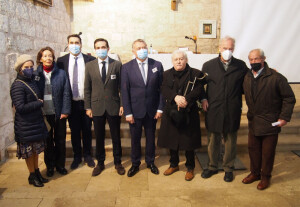 Momento del acto de entrega del Cristino Díez recoge el Premio Internacional de Escultura Andrés Villa Pérez