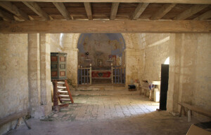 Interior de la Ermita de la Virgen de Brañosera